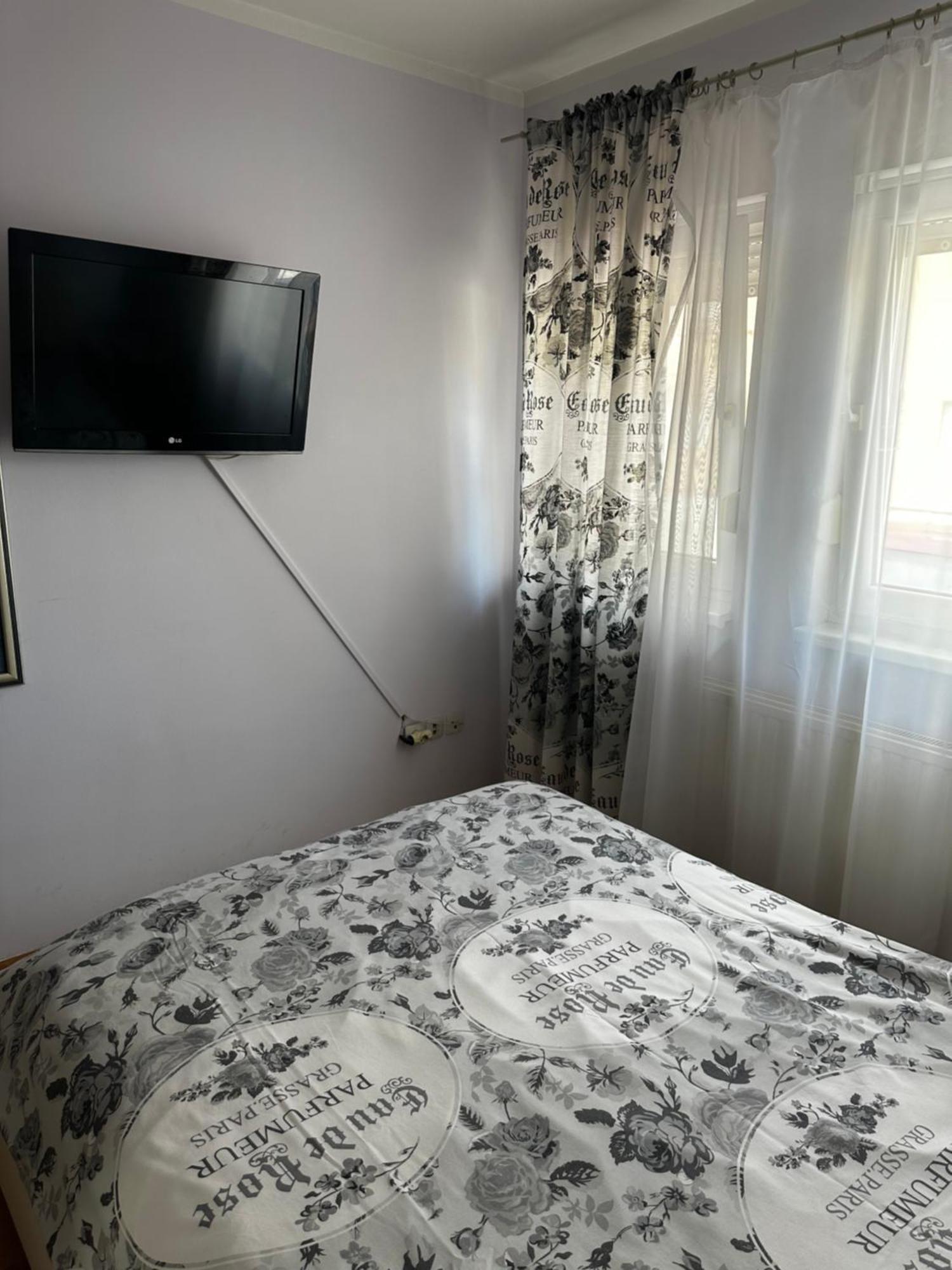Cosy Apartment-Private Parking Zagabria Esterno foto
